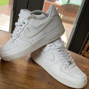 Men’s Air Force 1 casual shoe size 9.5